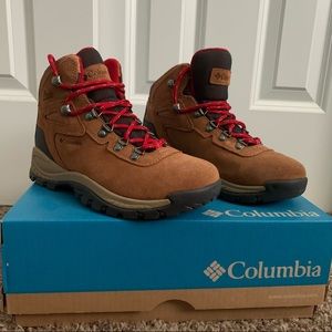 Columbia Newton Ridge Hiking Shoes